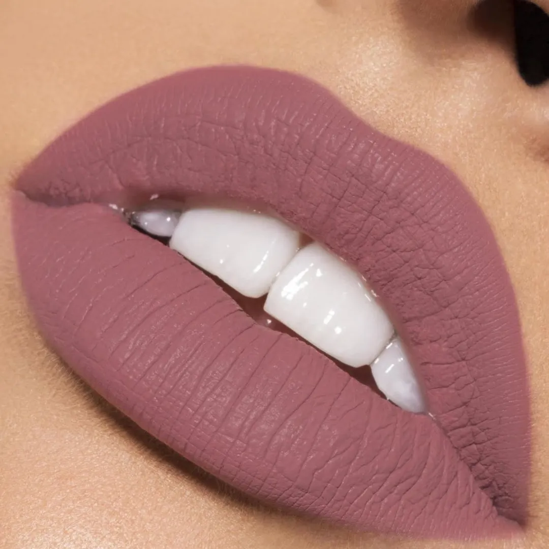 Creamy matte lipstick