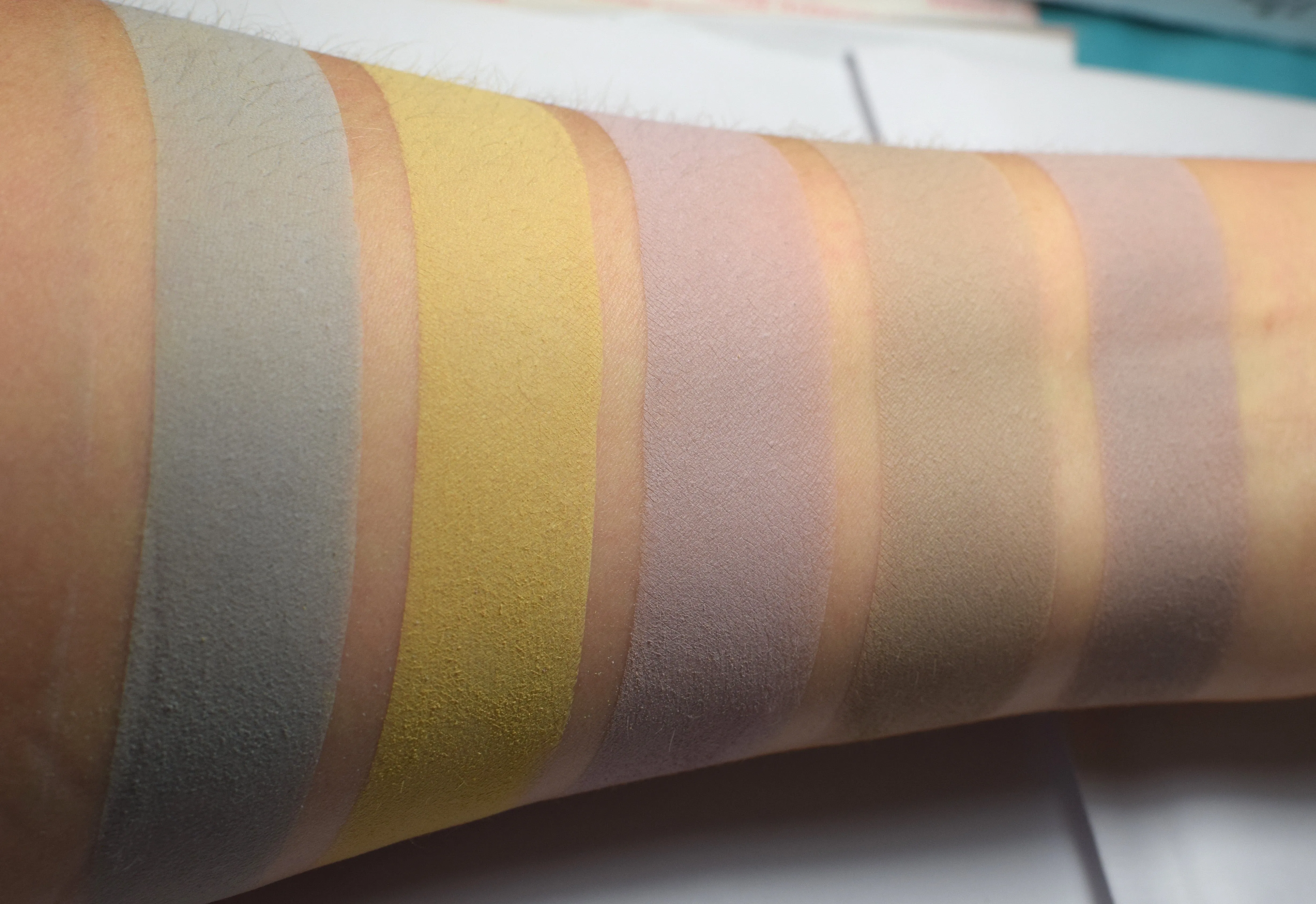 FRIMIA - Matte Eyeshadow
